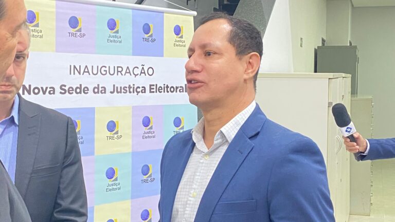 Falta água em muitos bairros de Cosmópolis; Felisbino se pronuncia